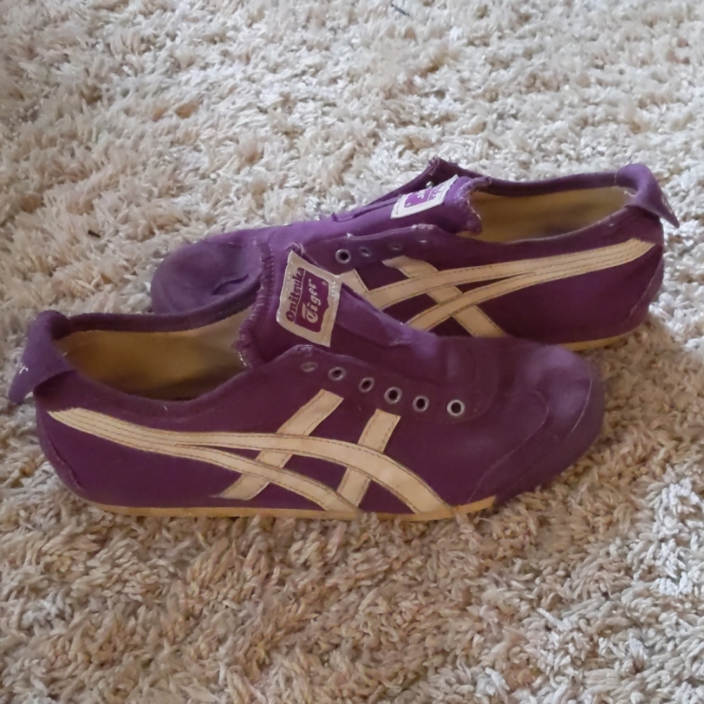 Onitsuka Tiger laceless sneakers
